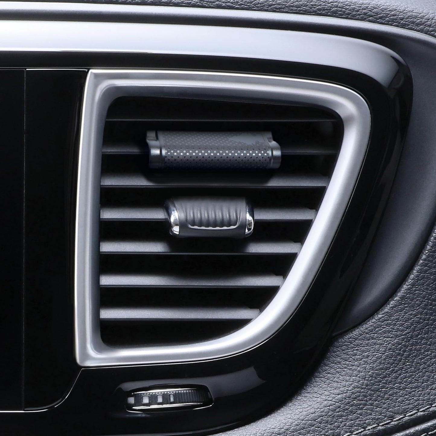 LITTLE TREES Car Air Freshener | Vent Wrap Provides Long Lasting Scent, Invisibly Fresh | Black Ice, 16 Air Fresheners