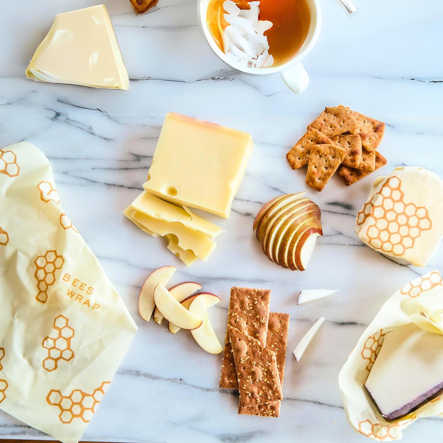 Bee's Wrap Beeswax Wraps for Food - Cut to Size 14x52" Wax Paper Roll - Made in USA Reusable Waxed Paper & Bowl Covers - Organic & Eco-Friendly Alternative to Aluminum Foil & Plastic Wrap, Honeycomb