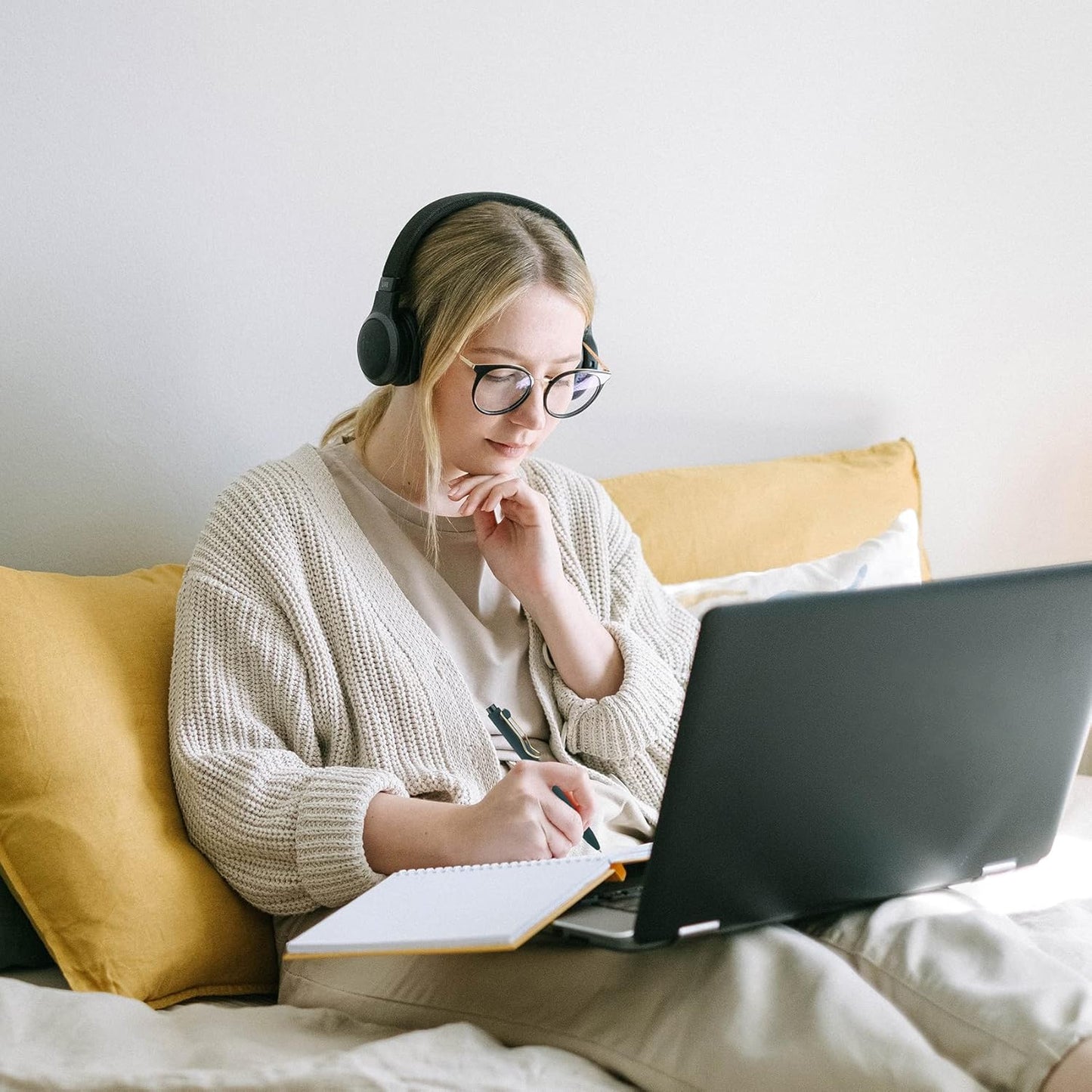 WY WENYUAN Ballpoint Pens, Pens Fine Point Smooth Writing, Nice Teacher Pens For Journaling, Black Ink 1.0 Mm Office Desk Accessories, Aesthetic Gift School Office Supplies For Note Taking