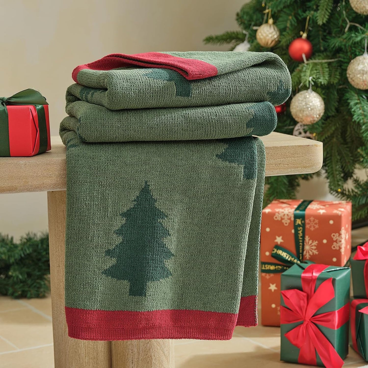 Amélie Home Christmas Throw Blanket for Couch, Reversible Pattern Christmas Tree Themed, Chenille Knit Xams Soft Cozy for Bed Home Decor Gift for Family, 50" x 60", Christmas Tree