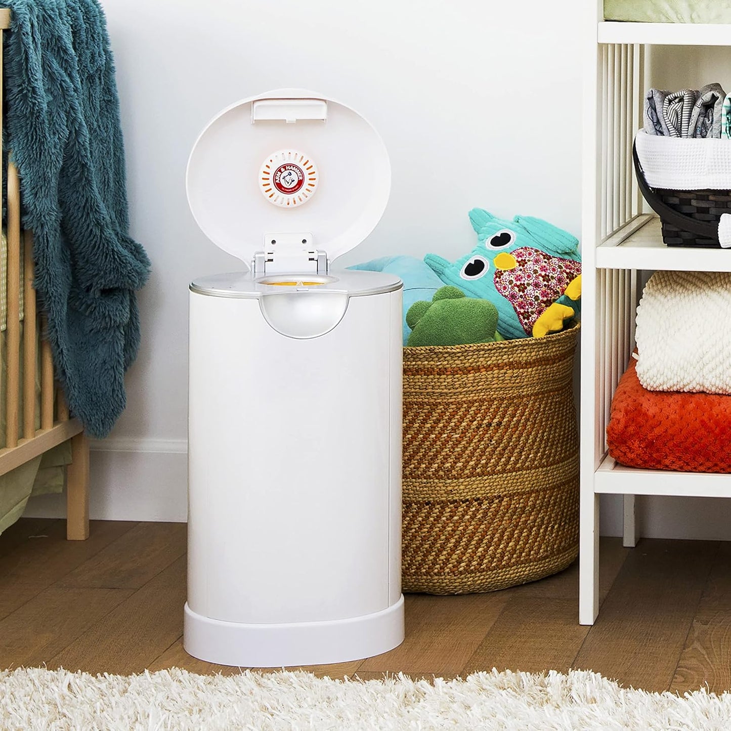 Munchkin® Arm & Hammer Diaper Pail Refill Rings, Holds up to 2,176 Newborn Diapers, 8 Pack