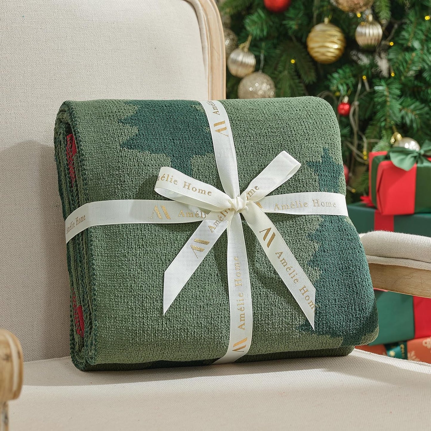 Amélie Home Christmas Throw Blanket for Couch, Reversible Pattern Christmas Tree Themed, Chenille Knit Xams Soft Cozy for Bed Home Decor Gift for Family, 50" x 60", Christmas Tree